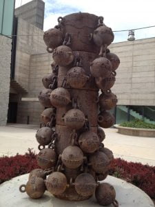 Plensa_dell-arte_BCN