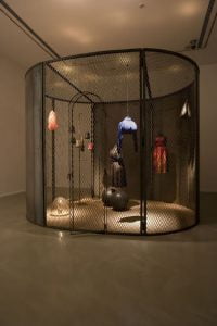 978776a0f8c22c69da96859e9f6f6cc4--louise-bourgeois-art-installation-art