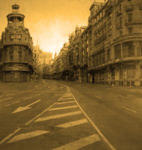 Antonio López. La Gran Vía. 74-81. filtro b y n