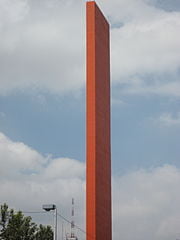 180px-Faro_de_Comercio_Mty_2